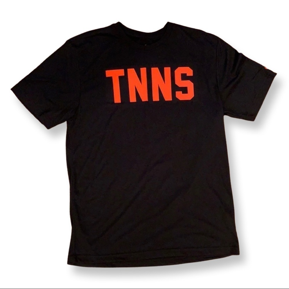 Black & Neon Orange Nike T-Shirt | Size Large